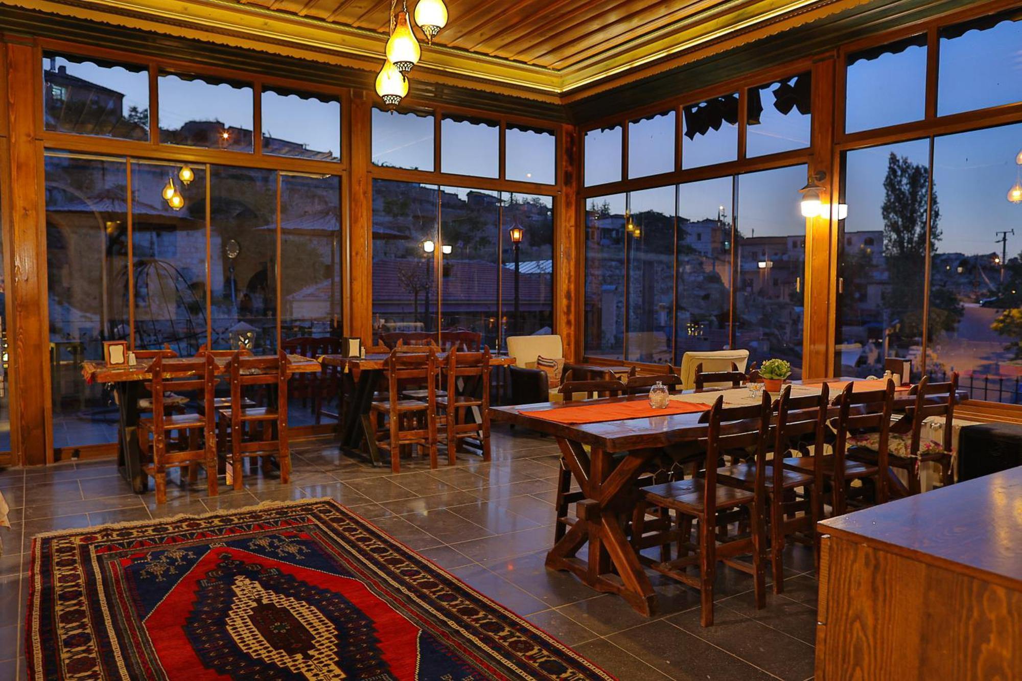 Demisos Caves Hotel Ürgüp Exteriör bild