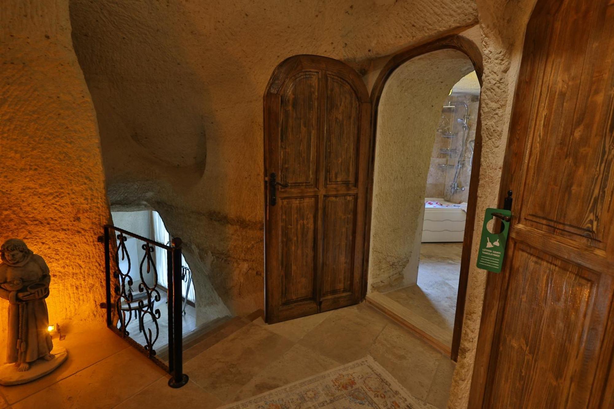Demisos Caves Hotel Ürgüp Exteriör bild