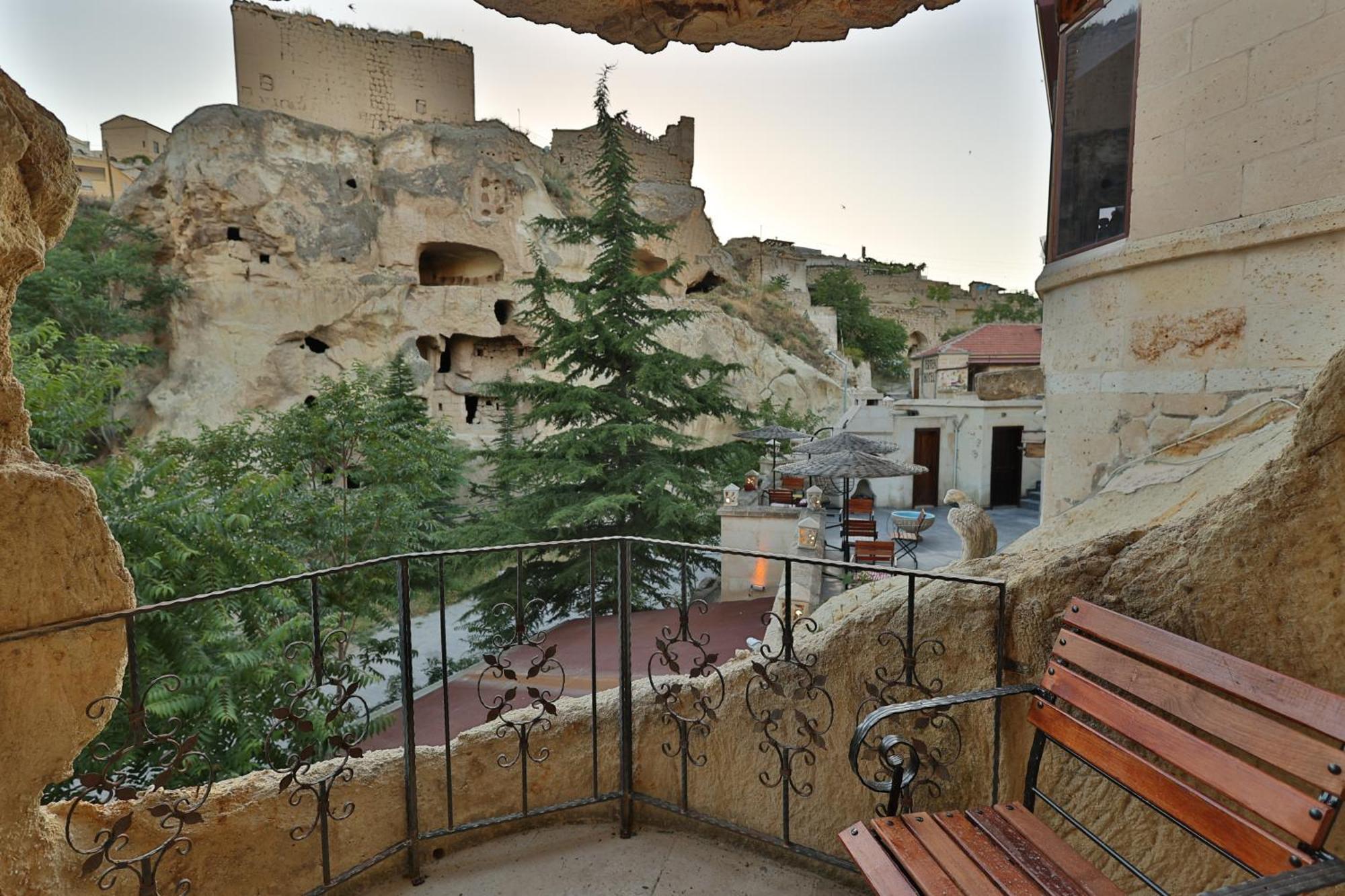 Demisos Caves Hotel Ürgüp Exteriör bild